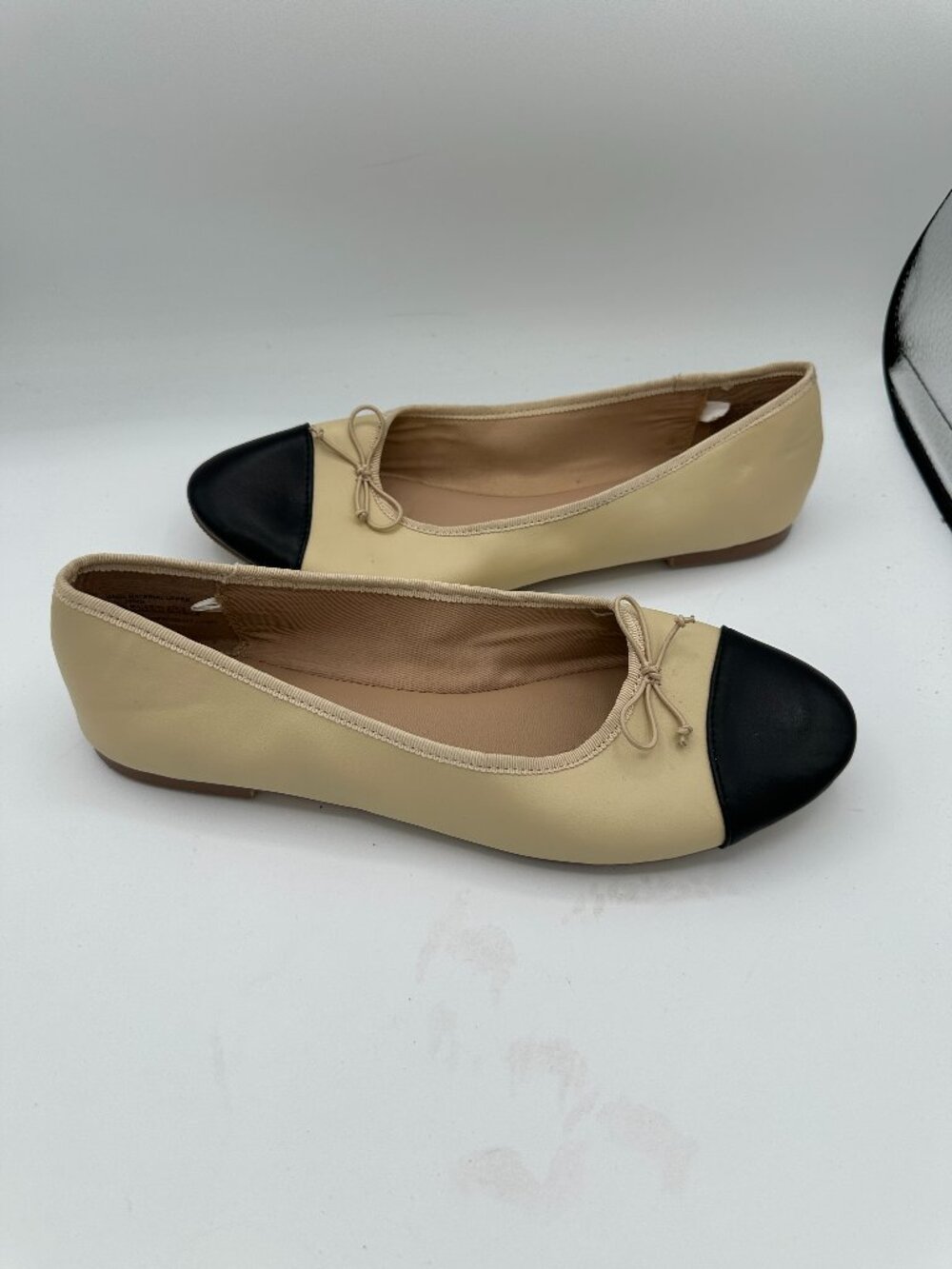 A New Day Janie Ballet Flats Beige/Black Women's 8.5